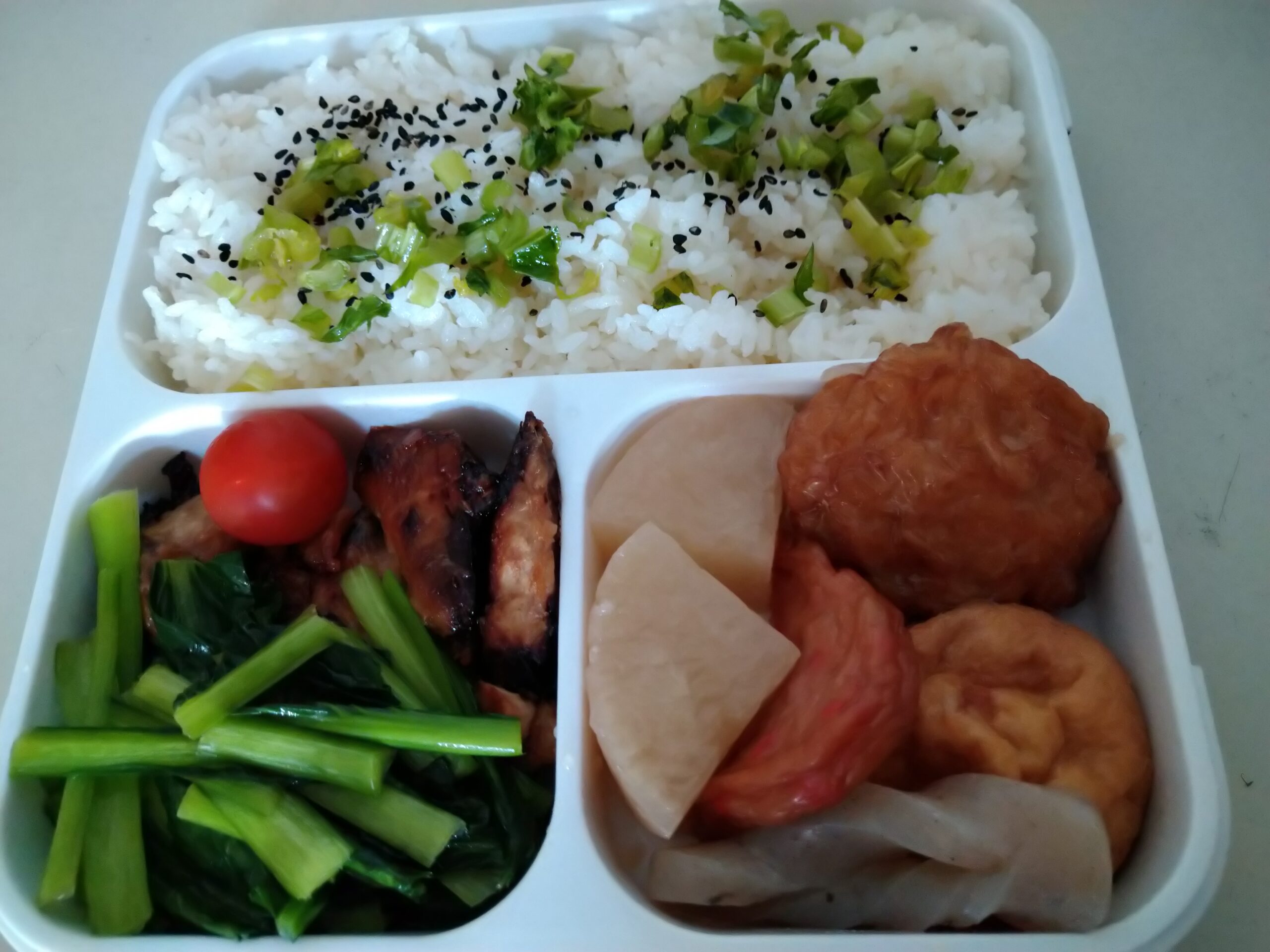 おでんお弁当写真